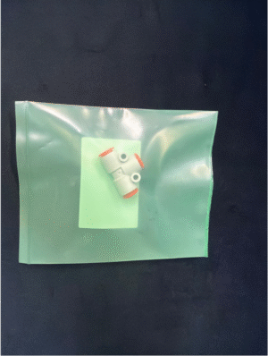 Applied Materials AMAT 3300-15071 FTG UNION TEE 3/8X3/8 ONE TOUCH