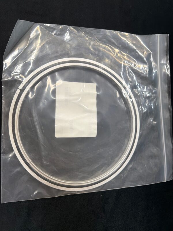 Applied Materials AMAT 3700-01743 SEAL  CTR RING ASSY NW200 W/VITON ORING ALUMINUM